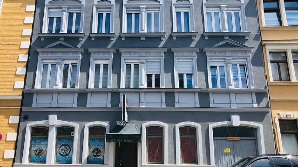 Mehrfamilienhaus zum Kauf 410.000 € 6 Zimmer 235 m² 390 m² Grundstück Innenstadt Hof 95028