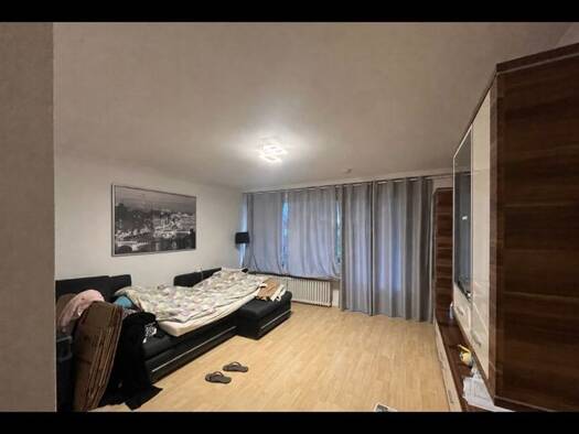 Wohnung zur Miete 525 € 1 Zimmer 37 m² Geschoss 1/3 frei ab 01.09.2026 Halstenbek 25469