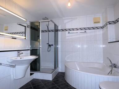 Wohnung zur Miete 900 € 3 Zimmer 101 m² 2. Geschoss frei ab sofort Storchenstraße 43 Homburg Homburg 66424