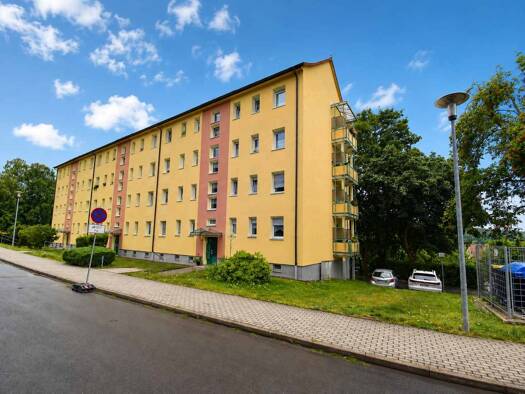 Wohnung zum Kauf 68.000 € 3 Zimmer 57 m² Geschoss 4/4 frei ab 01.10.2026 Suhl Suhl 98527