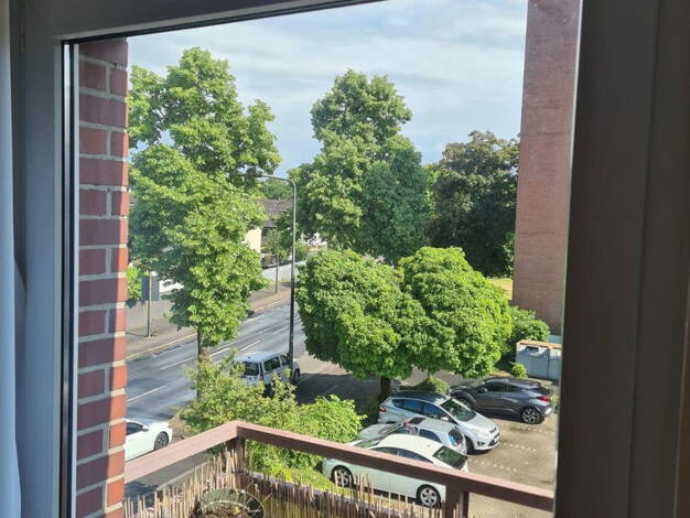 Wohnung zur Miete 435 € 1 Zimmer 30 m² Dachgeschoss, 2. Geschoss Am Schönenkamp 94 Hassels Düsseldorf 40599