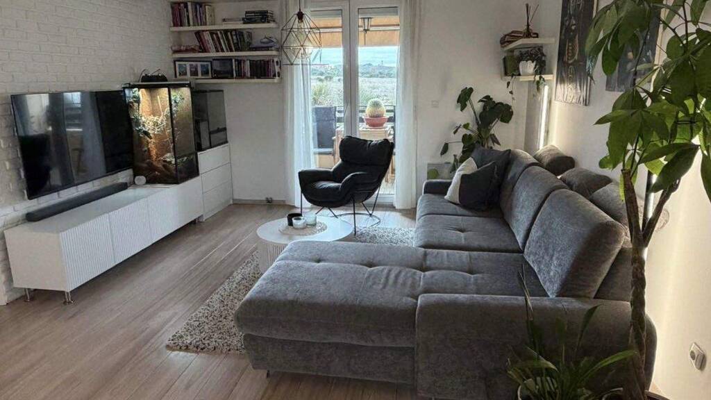 Wohnung zum Kauf 299.000 € 3 Zimmer 1. Geschoss Pula 52100