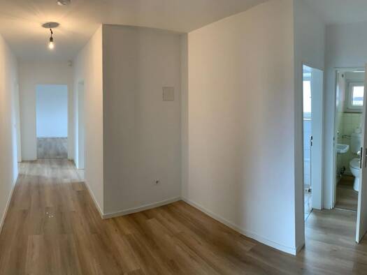 Wohnung zur Miete 850 € 3 Zimmer 83 m² Geschoss 3/4 frei ab 01.09.2026 Schwäbisch Hall 74523