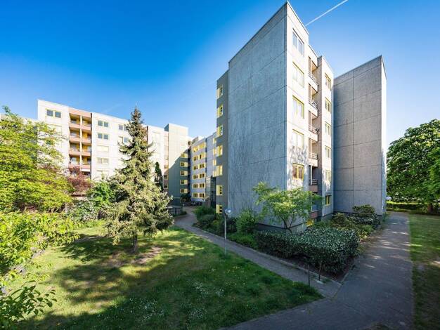 Wohnung zur Miete nur mit Wohnberechtigungsschein 235 € 1 Zimmer 31,3 m² EG frei ab sofort Heerstr. 455 Spandau Berlin 13593