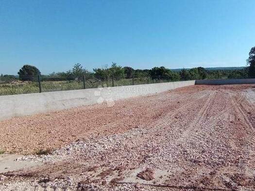 Land-/Forstwirtschaft zur Miete 6.000 € Zemunik Donji