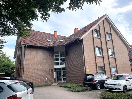 Wohnung zur Miete 490 € 2 Zimmer 50 m² Westerstede 26655