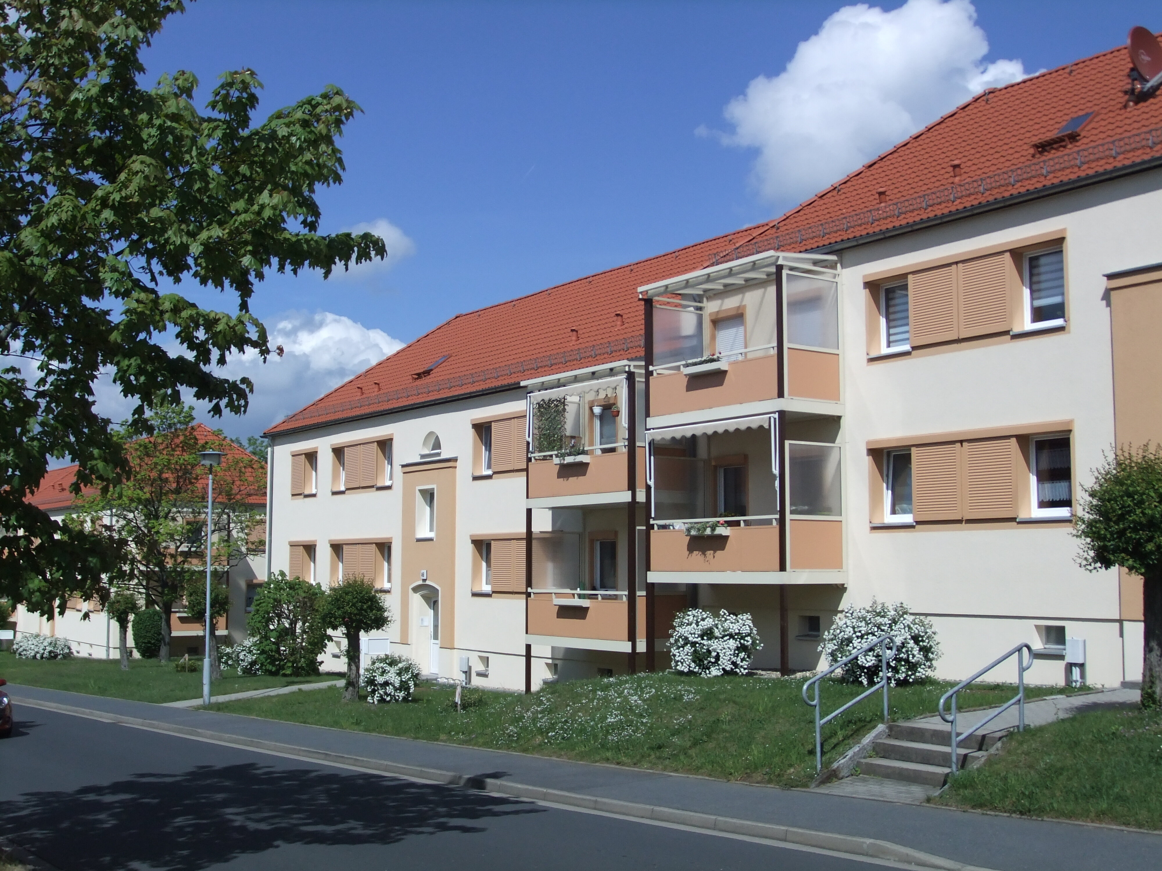 Wohnung zur Miete 470,36 € 3 Zimmer 69,2 m²<br/>Wohnfläche 1.<br/>Geschoss Martin-Scheumann-Str. 51 Großenhain Großenhain 01558