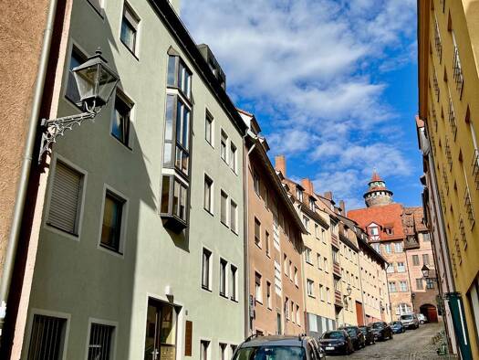Wohnung zum Kauf 275.000 € 2 Zimmer 58 m² 4. Geschoss Sebald Altstadt und engere Innenstadt 90403