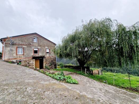 Villa zum Kauf 220.000 € 5 Zimmer 228 m² 16.774 m² Grundstück CANCELOS Taramundi 33775