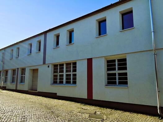 Büro zur Miete provisionsfrei 779 € 4 Zimmer 240 m² Bürofläche Altendorf Chemnitz 09116