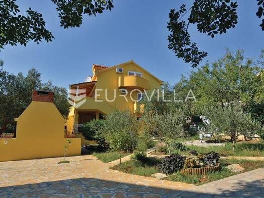 Haus zum Kauf 550.000 € 7 Zimmer 220 m² Krusevo Obrovac