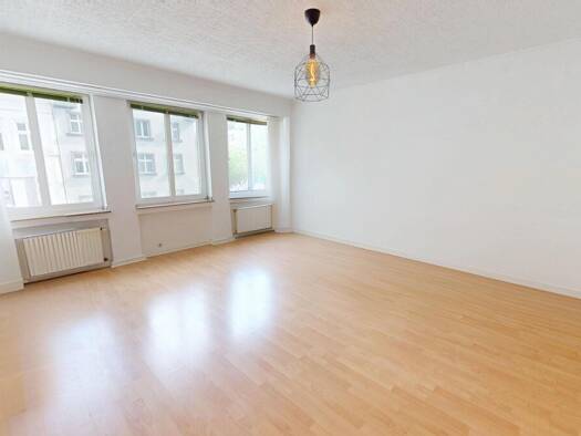 Studio zur Miete 650 € 1 Zimmer 42 m² 2. Geschoss frei ab sofort Altstadt Düsseldorf 40213