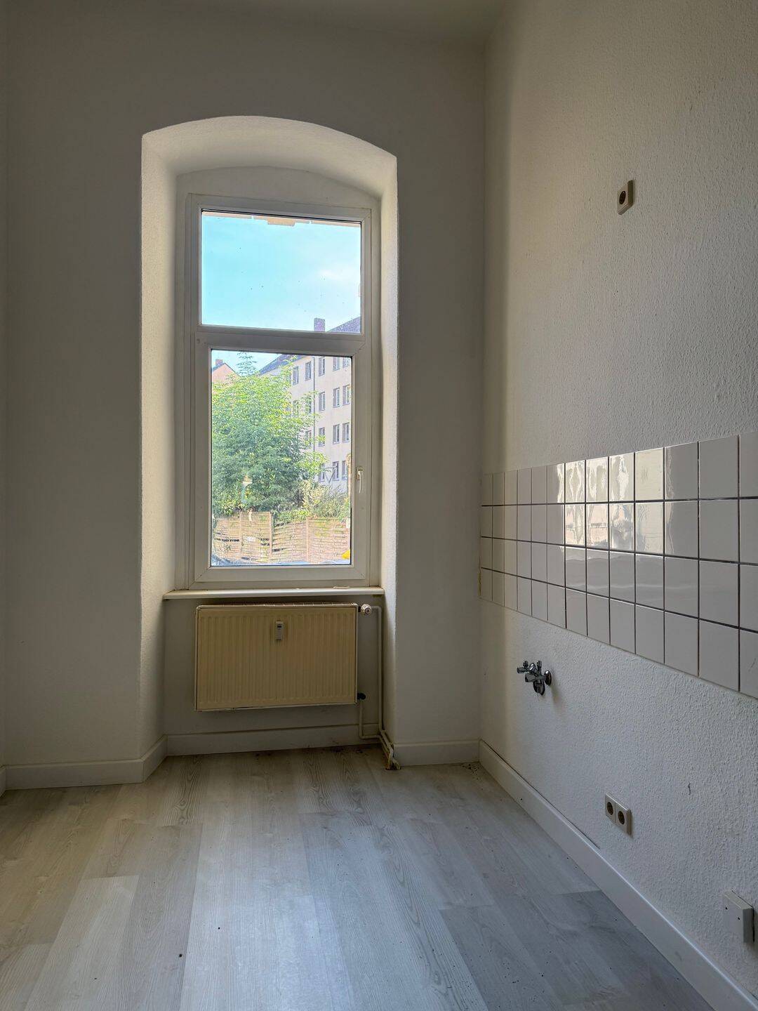 Altbauwohnung - Geräumige 3-Zimmer-Wohnung mit 97 m² im EG – sofort verfügbar! – Magdeburg – Vorschaubild 10