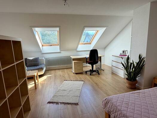 WG-Zimmer zur Miete auf Zeit 850 € 25 m² 2. Geschoss frei ab 17.09.2026 Am Wald Taufkirchen 82024