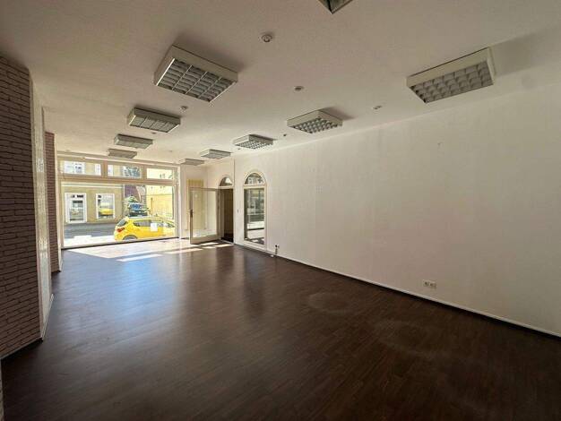 Laden zur Miete provisionsfrei 562 € 63,9 m² Verkaufsfläche Glambecker Str. 4 Neustrelitz 17235