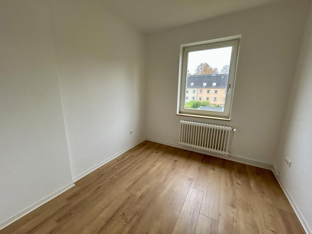 Wohnung zur Miete 429 € 3 Zimmer 63 m²<br/>Wohnfläche 1.<br/>Geschoss Neißestraße 4 Fedderwardergroden Wilhelmshaven 26388