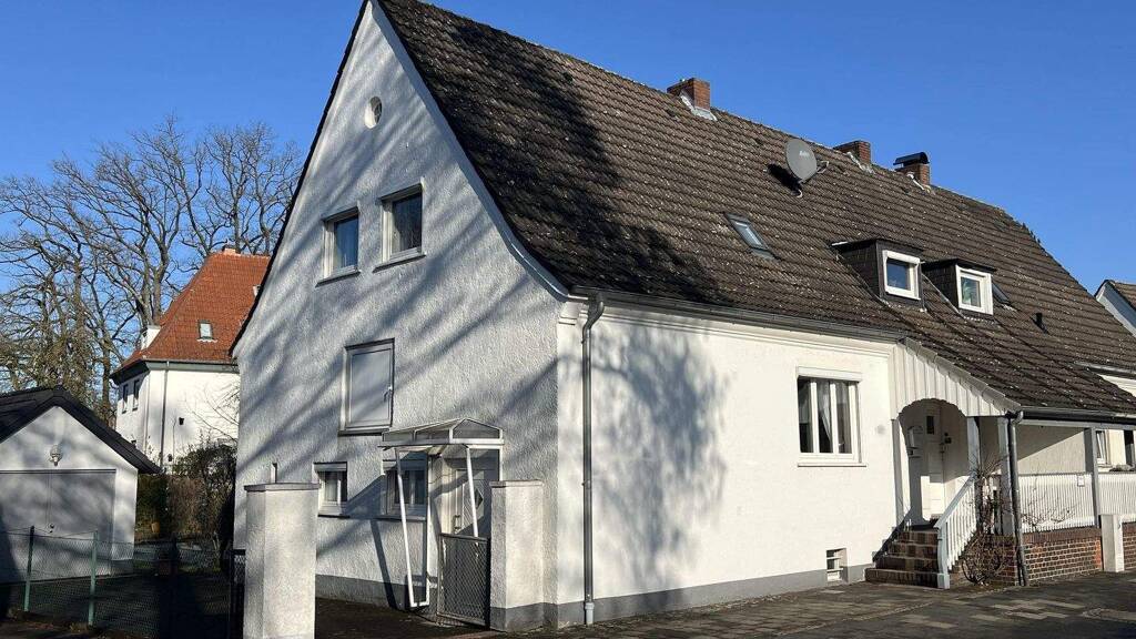 Doppelhaushälfte zum Kauf 298.000 € 3 Zimmer 105 m² 350 m² Grundstück Innenstadt Gütersloh 33330