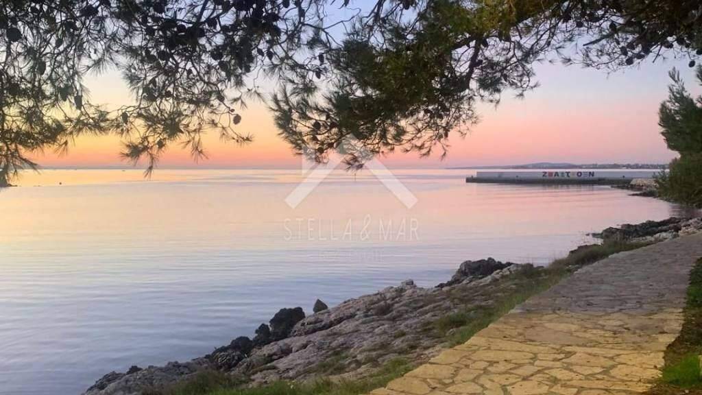 Land-/Forstwirtschaft zum Kauf 148.500 € Nin