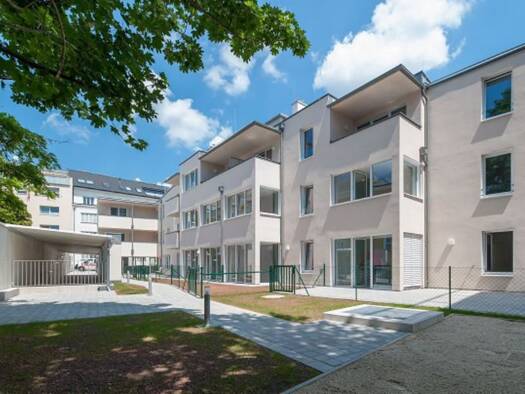 Wohnung zur Miete 1.136 € 3 Zimmer 76,8 m² frei ab 31.12.2026 Baden 2500
