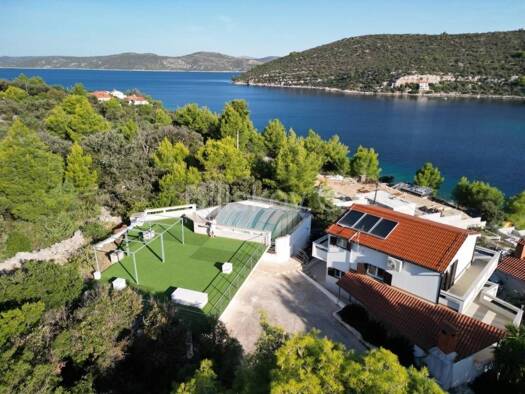 Haus zum Kauf 590.000 € 3 Zimmer 400 m² Trogir
