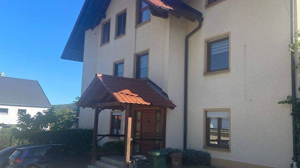 Sonstiges zum Kauf als Kapitalanlage geeignet 240.000 € 2 Zimmer 80 m² Litzendorf 96123