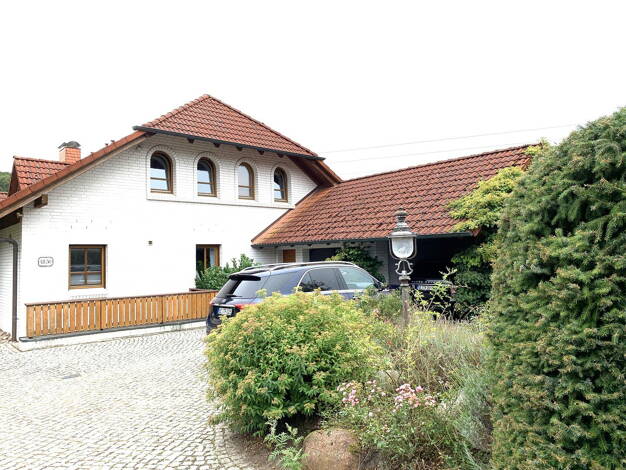 Villa zum Kauf provisionsfrei 555.000 € 8 Zimmer 323 m² 1.646 m² Grundstück Kellinghusen 25548