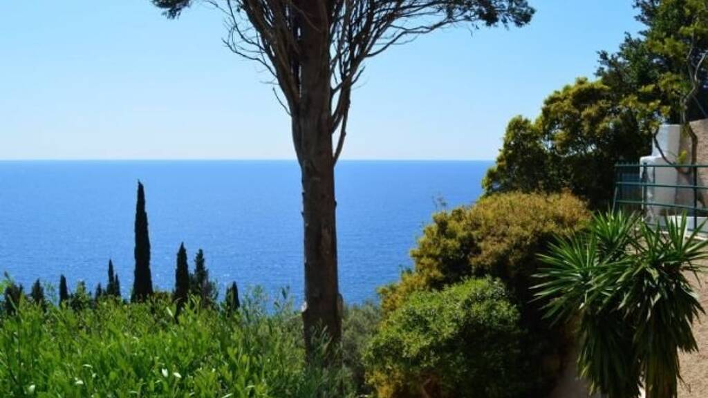 Villa zum Kauf 1.380.000 € 6 Zimmer 229 m² 1.200 m² Grundstück Korfu 49100