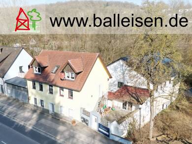 Mehrfamilienhaus zum Kauf als Kapitalanlage geeignet 390.000 € 8 Zimmer 203 m² 219 m² Grundstück Sulzbacher Straße 10 Amberg Amberg 92224