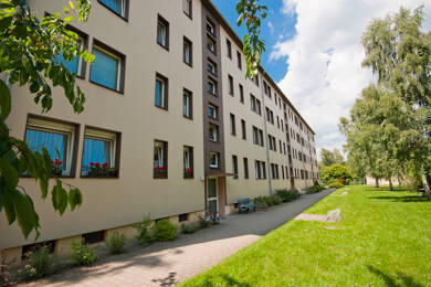 Wohnung zur Miete 250 € 2 Zimmer 47,8 m² 2. Geschoss Altenburger Straße 9 Frohburg Frohburg 04654