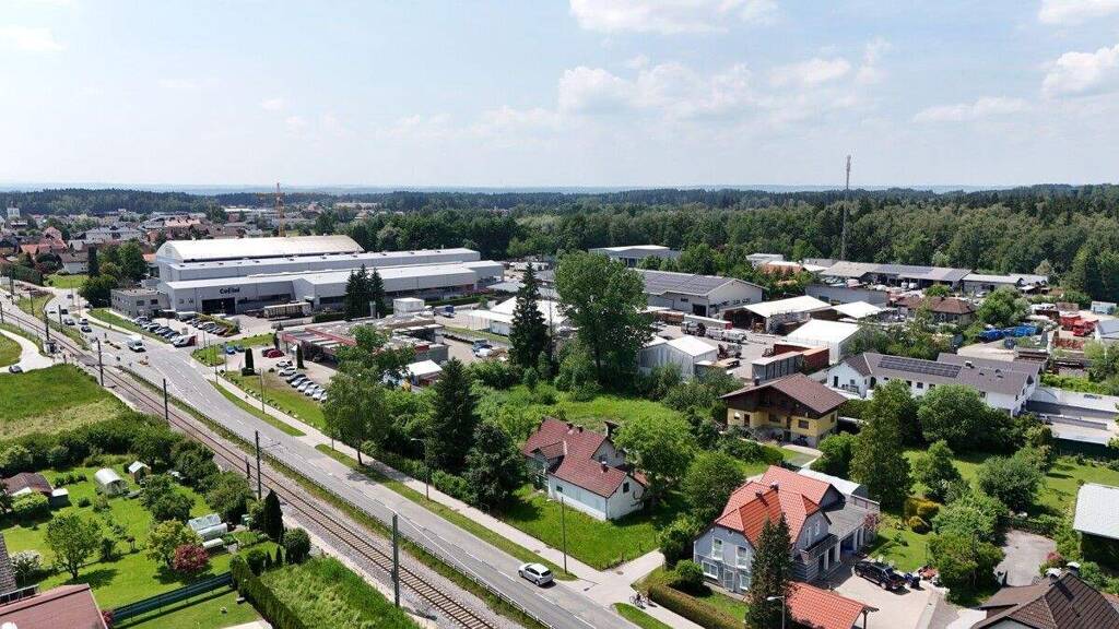 Grundstück zum Kauf 720.000 € 3.580 m² Grundstück Bürmoos 5111