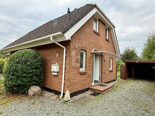 Einfamilienhaus zum Kauf 449.000 € 3 Zimmer 112 m² 879 m² Grundstück Pönitz Scharbeutz 23684