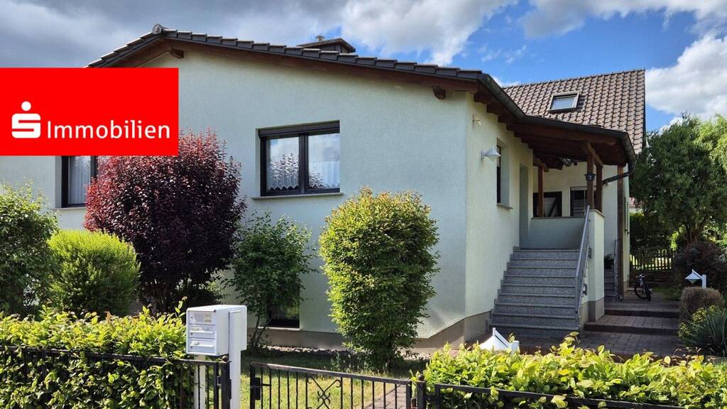 Mehrfamilienhaus zum Kauf 298.000 € 9 Zimmer 215 m² 636 m² Grundstück frei ab sofort Barchfeld Barchfeld-Immelborn 36456