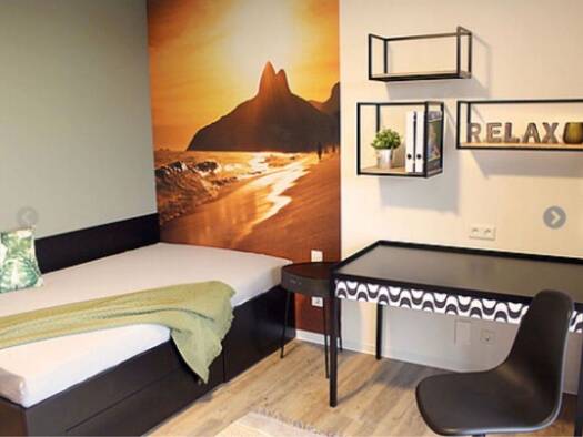 Wohnung zur Miete 700 € 1 Zimmer 33 m² Geschoss 3/5 frei ab sofort Neukölln Berlin 12049