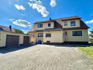 Mehrfamilienhaus zum Kauf 419.000 € 8 Zimmer 180 m² 680 m² Grundstück Kemnath Postbauer-Heng 92353