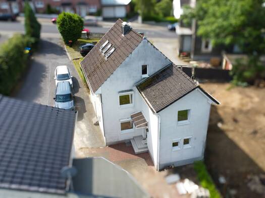 Einfamilienhaus zum Kauf 269.000 € 4 Zimmer 125 m² 304 m² Grundstück Nord Remscheid 42857