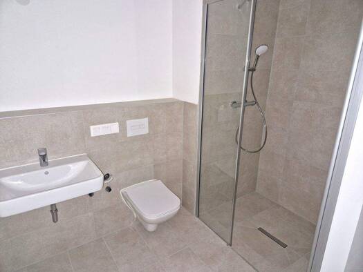 Wohnung zur Miete - Erstbezug 772 € 3 Zimmer 67,1 m² frei ab sofort Innenstadt Halle (Saale) 06112