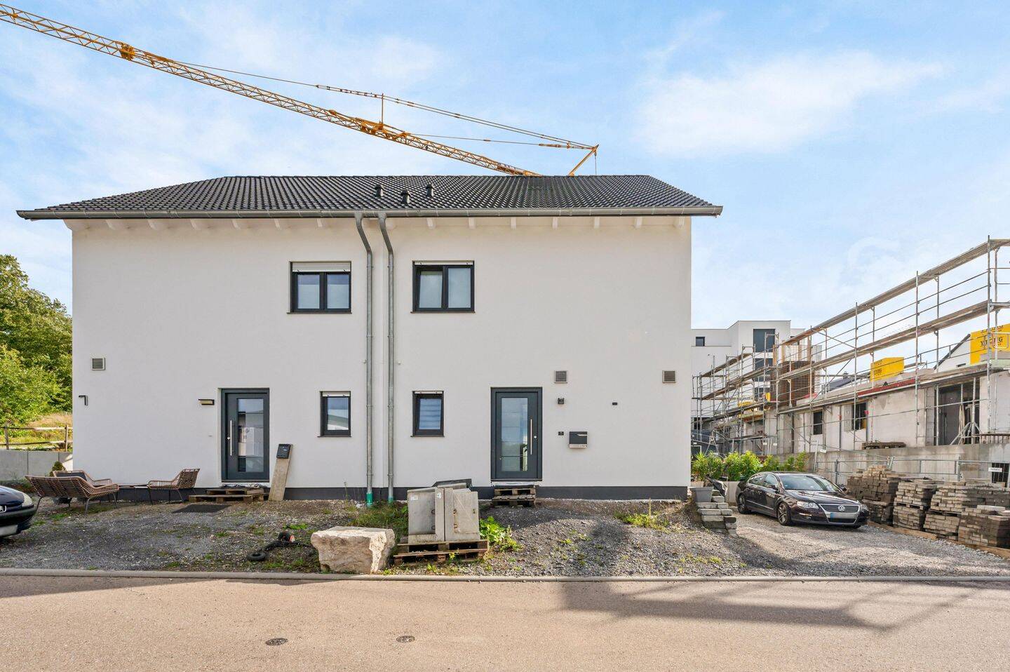 Immobilie in Kirchardt - Gelegenheit ! Exklusive Doppelhaushälfte in Kirchardt - Baujahr 2022 - Bild 1
