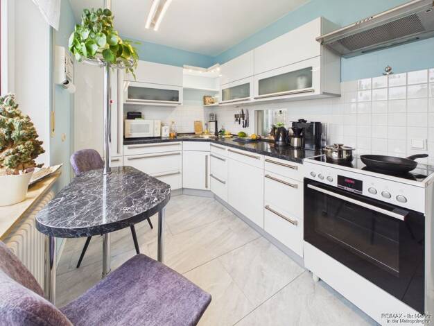 Mehrfamilienhaus zum Kauf 629.900 € 7 Zimmer 165 m² 378 m² Grundstück Altenberg Oberasbach 90522