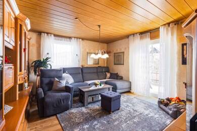 Einfamilienhaus zum Kauf 139.500 € 6 Zimmer 140 m² 592 m² Grundstück Laufenselden Heidenrod / Laufenselden 65321