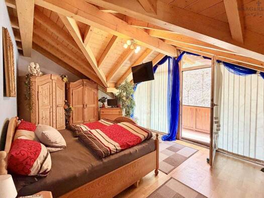 Einfamilienhaus zum Kauf 8,5 Zimmer 283 m² 1.200 m² Grundstück Schönbrunn Landshut 84036