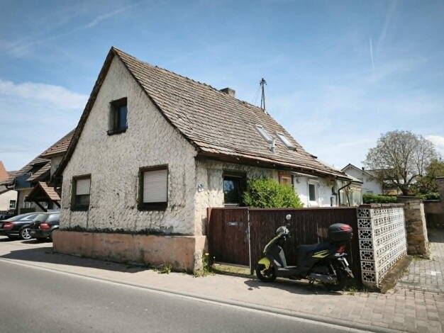 Einfamilienhaus zum Kauf provisionsfrei 225.000 € 4 Zimmer 120 m² 440 m² Grundstück Rheinstraße 26 Hartheim Hartheim 79258