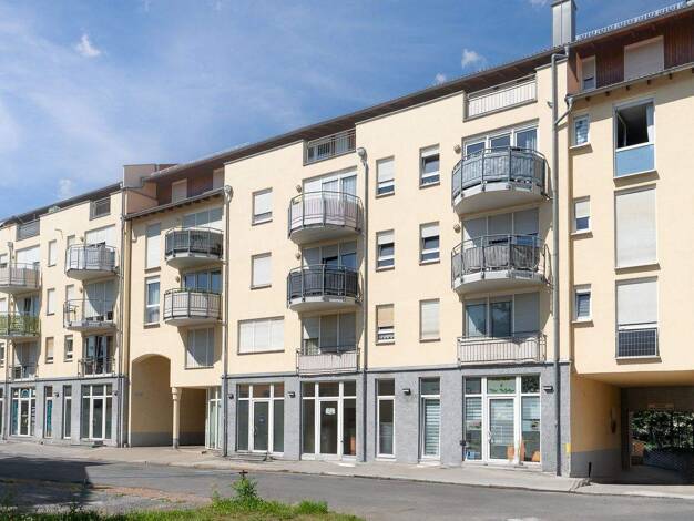 Wohnung zum Kauf 159.000 € 4 Zimmer 93 m² Pirna 01796