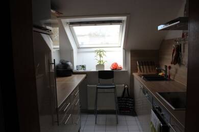 Wohnung zur Miete 550 € 3 Zimmer 60 m² Dachgeschoss, 2. Geschoss frei ab 01.08.2025 Rheindorf Leverkusen 51371