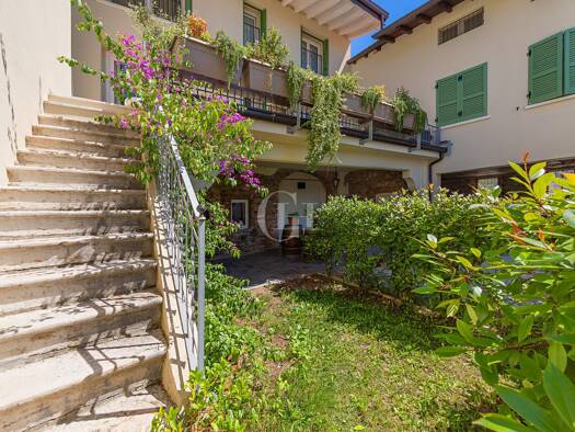 Reihenmittelhaus zum Kauf 745.000 € 5 Zimmer 150 m² 300 m² Grundstück VIa Vittorio Veneto 1 Polpenazze del Garda 25080