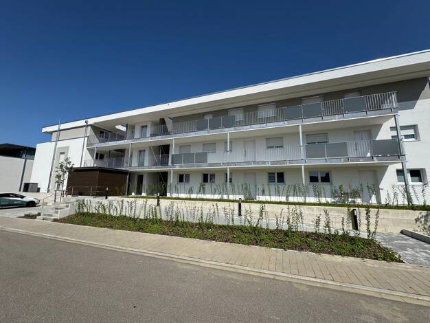 Wohnung zur Miete - Erstbezug 780 € 2 Zimmer 71,1 m² 1. Geschoss Dangstetten Küssaberg- Dangstetten 79790
