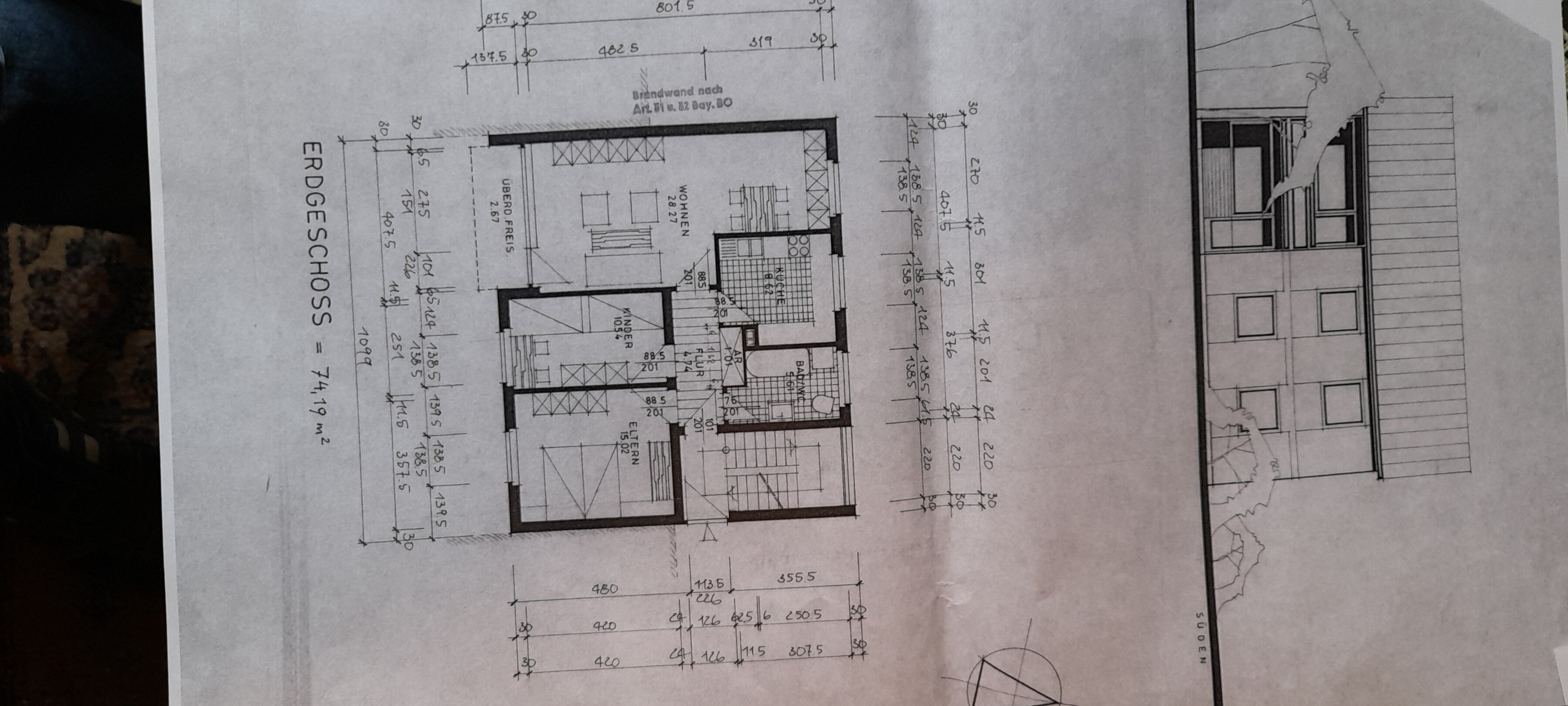 Mehrfamilienhaus zum Kauf 239.000 € 6 Zimmer 177 m²<br/>Wohnfläche 597 m²<br/>Grundstück ab sofort<br/>Verfügbarkeit Selbitz Selbitz 95152