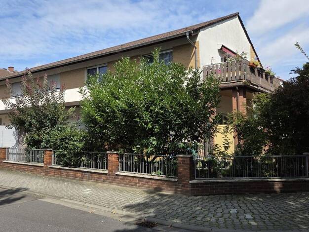 Mehrfamilienhaus zum Kauf provisionsfrei 799.000 € 18 Zimmer 491 m² 650 m² Grundstück Osthofen 67574