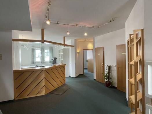 Praxis zur Miete provisionsfrei 1.990 € 6 Zimmer 220 m² Bürofläche Weilheim Weilheim in Oberbayern 82362