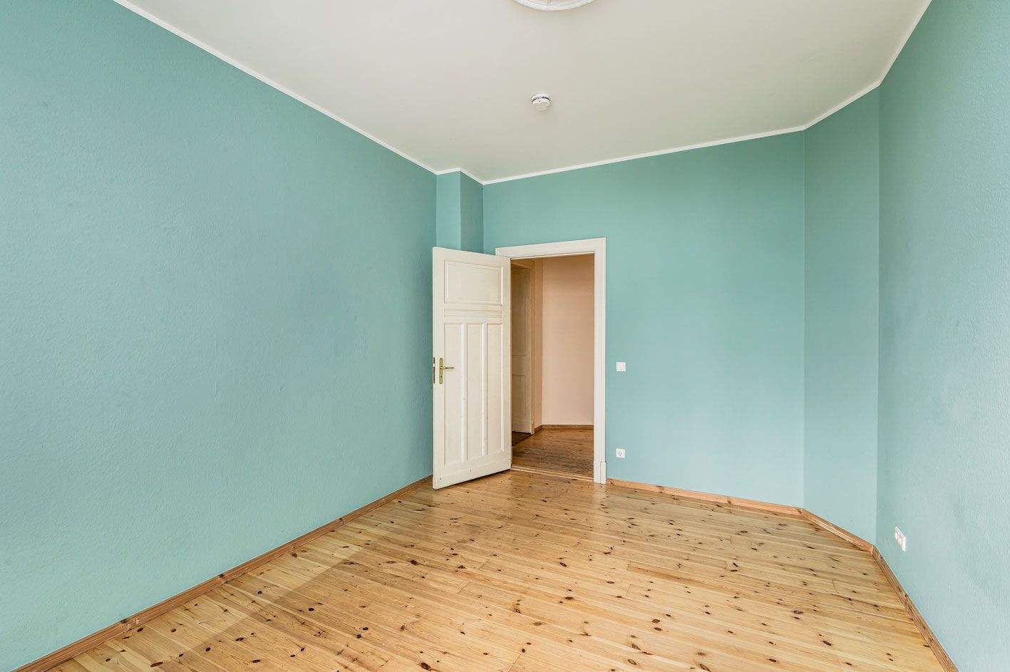 Property thumbnail 6