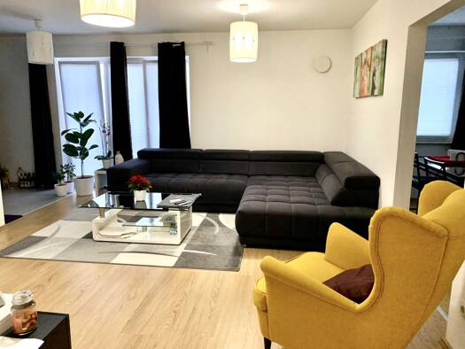 Wohnung zur Miete 990 € 4 Zimmer Altfraunhofen Altfraunhofen 84169